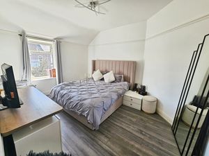 Photo 11- click for photo gallery